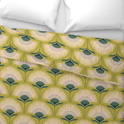 Spoonflower Aara 2 - Citron Wide Cotton Sateen 3.5 oz 26" X 20" Standard Knife Edge