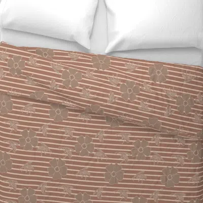Spoonflower Bee Mocha Mousse With Cream Tan Wide Cotton Sateen 3.5 oz 26" X 20" Standard Knife Edge
