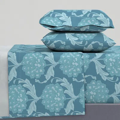 Spoonflower Bold Flower Design - Vibrant Oversized Bloom Queen Sheet Set