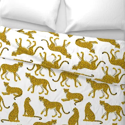 Spoonflower Cheetahs On White - Large Wide Cotton Sateen 3.5 oz 26" X 20" Standard Knife Edge