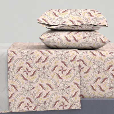 Spoonflower Cottagecore Retro Floral Texture - Pastel Lilac Blush Queen Sheet Set