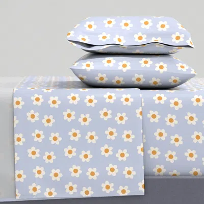 Spoonflower Daisy In Periwinkle 5x5 King Sheet Set