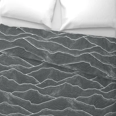 Spoonflower Davy's Grey Mountain Lines Wide Cotton Sateen 3.5 oz 26" X 20" Standard Knife Edge