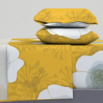 Spoonflower Hellebore White Gold King Sheet Set