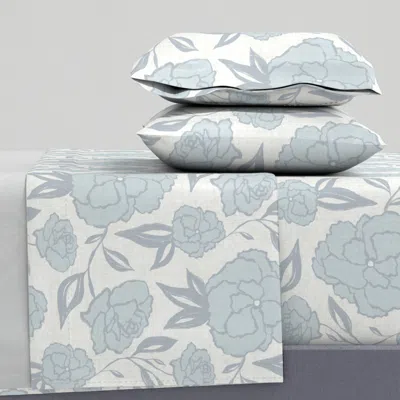 Spoonflower Medium Hand Drawn Vintage Textured Blossom Floral - Light Blue Gray Queen Sheet Set