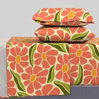 Spoonflower Retro 70s Daisies Floral - Pink Tan - Large Queen Sheet Set