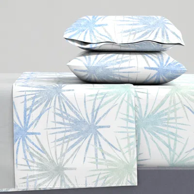 Spoonflower Saw Palmettos Blue On White Jumbo 24inl Cal King Sheet Set