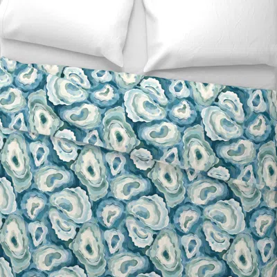 Spoonflower Shuck & Awe Wallpaper - Med. Scale Wide Cotton Sateen 3.5 oz 26" X 20" Standard Knife Edge