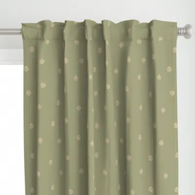 Spoonflower Small Organic Scattered / Curtain Panel