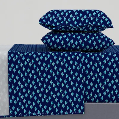 Spoonflower (small Scale) Sea Turtle - Aqua On Blue Queen Sheet Set