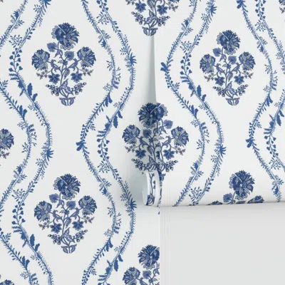 Spoonflower Tina In Blues And White Performance