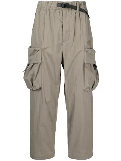 Spoonyard Big Pockets Loose-cargo Pants In Green