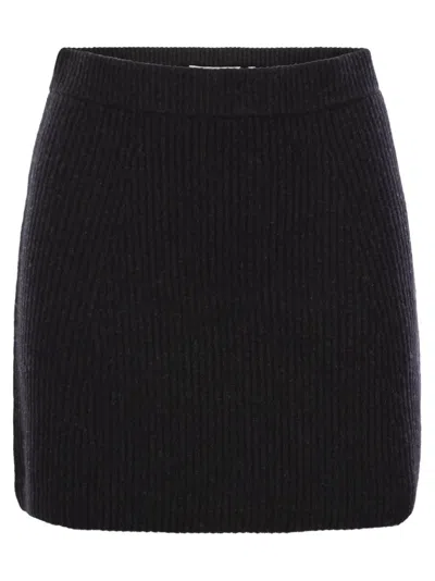 Sportmax High Waist Knitted Skirt In Black