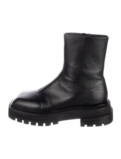 Pre-owned Sportmax Leather Boots In Black