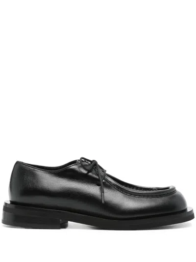 Sportmax Mannish Lace-up Shoes In Schwarz