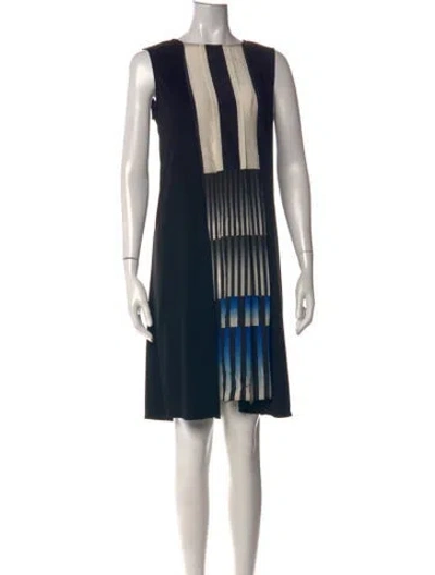 Pre-owned Sportmax Printed Knee-length Dress In Black