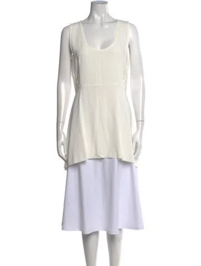 Pre-owned Sportmax Scoop Neck Sleeveless Top In Neutrals
