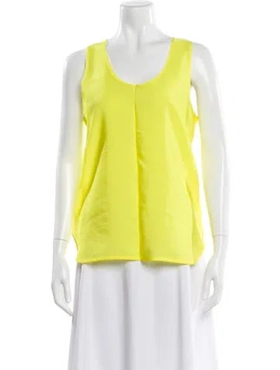 Pre-owned Sportmax Scoop Neck Sleeveless Top In Yellow