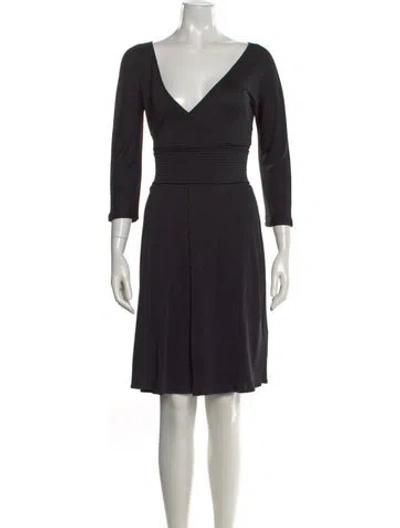 Pre-owned Sportmax Silk Knee-length Dress In Black