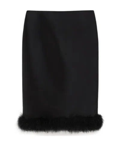 Sportmax Soft Feathered Hem Skirt In Black