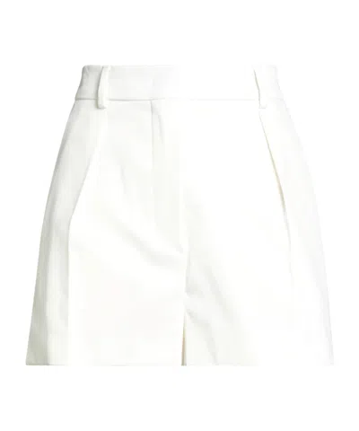 Sportmax Solid Color Casual Shorts In White
