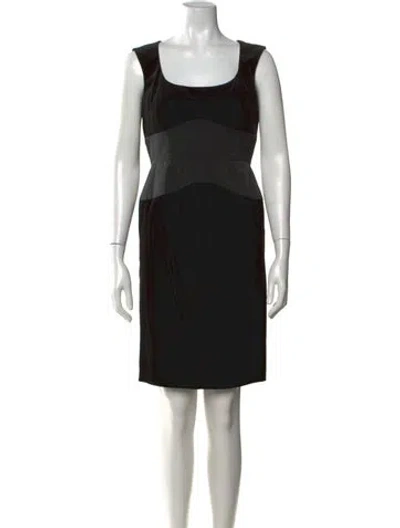 Pre-owned Sportmax Square Neckline Knee-length Dress In Black