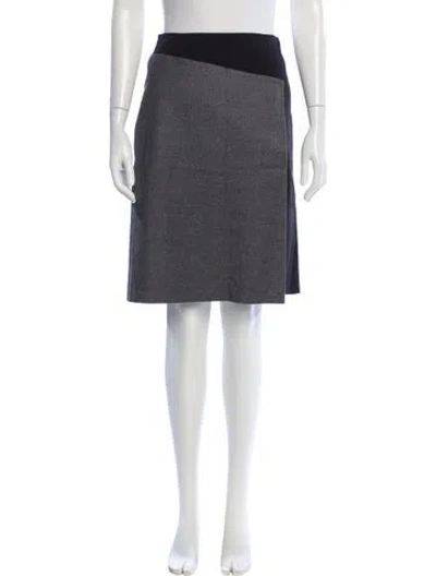 Pre-owned Sportmax Virgin Wool Knee-length Skirt In Gray