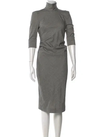 Pre-owned Sportmax Virgin Wool Midi Length Dress In Gray