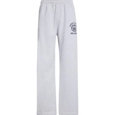 Sporty And Rich Sporty & Rich Emblem Fleece Graphic Sweatpants In Heather Gray