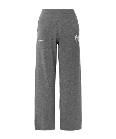 Sporty And Rich Embroidered Cashmere And Wool Blend Sweatpants In Grey