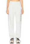 Sporty And Rich H&w Crest Sweatpant In Heather Gray
