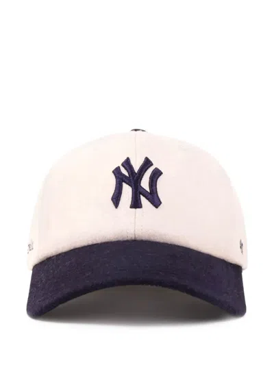 Sporty And Rich Logo-embroidered Baseball Cap In Neutral