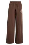 Sporty And Rich Sporty & Rich Ny Crest Embroidered Wide Leg Sweatpants In Brown