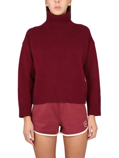 Sporty And Rich Cropped Turtleneck Sweater With Ribbed Texture In Burgundy