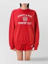 Sporty And Rich Womens Varsity Crest Brand-print Cotton-jersey Sweatshirt Ruby