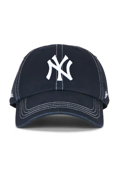 Sporty And Rich X Yankees Contrast Hat In Dark Navy & White