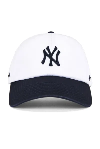 Sporty And Rich Yankees Serif Hat In White