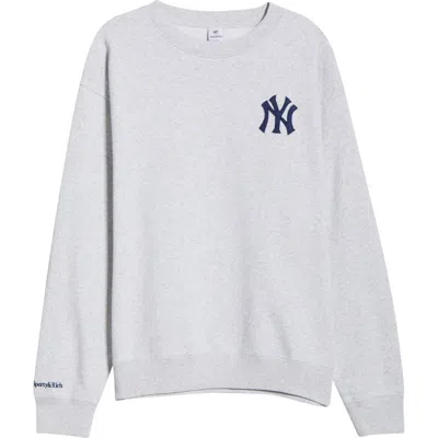 Sporty And Rich Sporty & Rich Yankees Sweatshirt In Gray