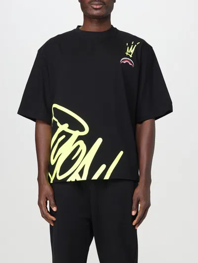 Sprayground T-shirt  Men Color Black