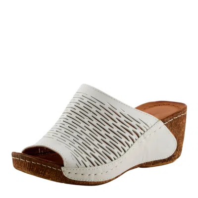 Spring Step Cunacena White Cunacena-wht Women's In Neutral