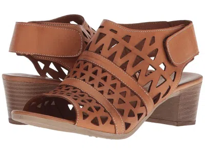 Spring Step Dorotha In Brown