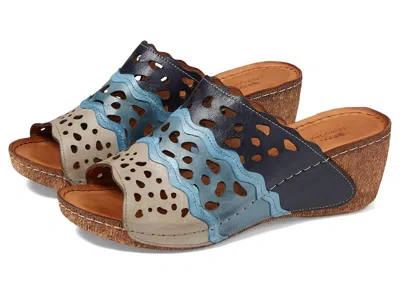 Spring Step Footy In Blue