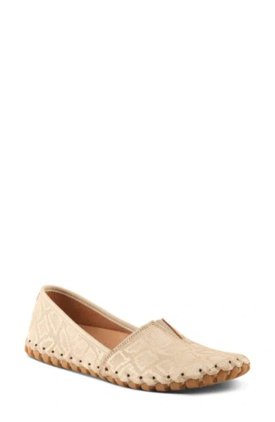 Spring Step Kathaleta Flat In Soft Gold