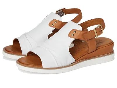 Spring Step Locals In White