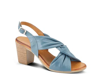 Spring Step Madeleine In Blue