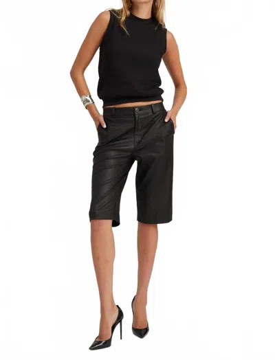Sprwmn Bermuda Trouser Shorts In Black