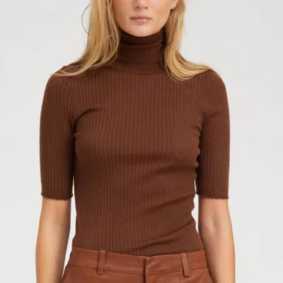 Sprwmn Short Sleeve Turtleneck Top In Chocolate In Brown