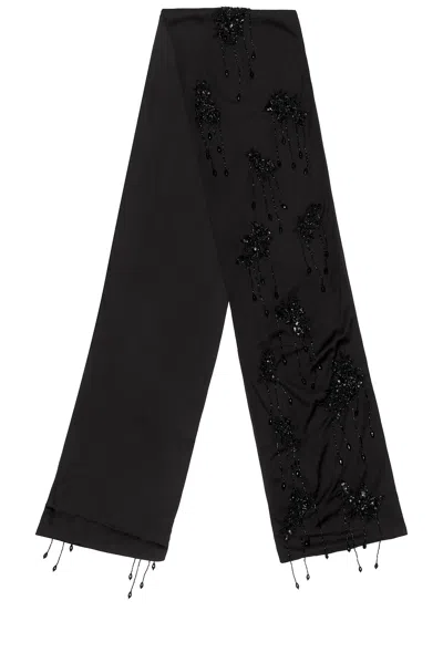 Srg Aoki Scarf In Black