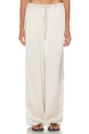 Srg Mireille Pant In White