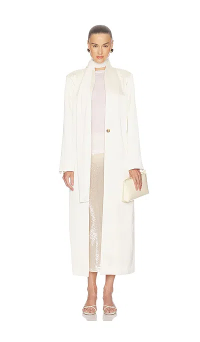 Srg Veda Coat In White